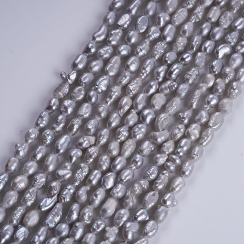 4-5mm Silbergrau Freshwater Baroque Pearl Strands