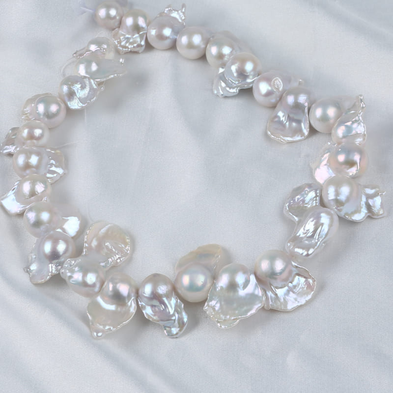 17-22mm White Natural Freshwater Baroque Pearl Strands