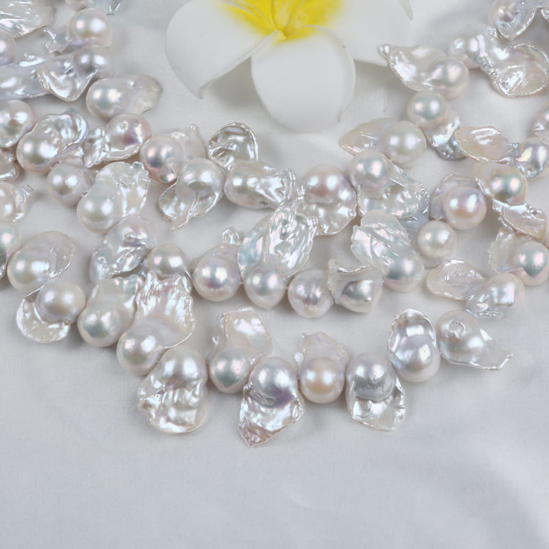 17-22mm White Natural Freshwater Baroque Pearl Strands